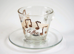 Cappuccinotasse mit Untertasse, Glas, coffee music