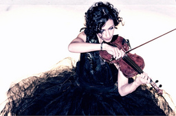 Katharina Garrard - Voice of Violine